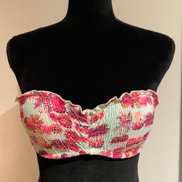 Ardene Other - Strapless Bikini Top…EUC!!!